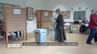 Je odvoleno. Volební místnosti jsou uzavřené a následuje sčítání hlasů