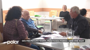Den pro pečující v Karviné nabídl praktickou pomoc i odborné rady