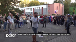 Poslední podzimní komentovaná procházka v Porubě vedla 8. obvodem. Účast byla rekordní