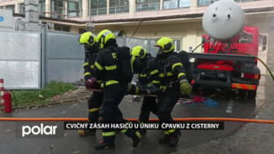 V Havířově hasiči trénovali zásah u úniku čpavku u zimního stadionu