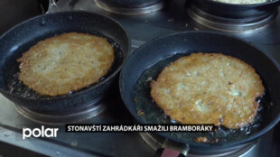 Stonavští zahrádkáři smažili bramboráky