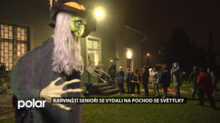 Karvinští senioři se vydali na pochod se světýlky