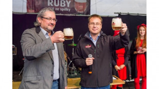 ​Ostravský Oktobeerfest v sobotu zakončili No Name a ohňostroj