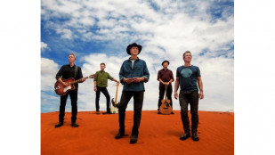 Australští rockeři Midnight Oil na Colours of Ostrava 2017!