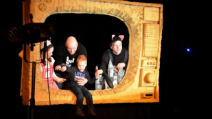 ​Vyprodaná prohlídka odkryla zákulisí Divadla loutek Ostrava