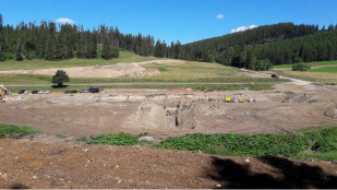 Nad Karlovicemi se staví suchá nádrž Jelení