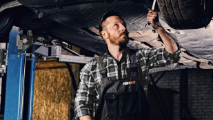 Jak dlouho bude trvat oprava auta? Určit čas je čím dál těžší