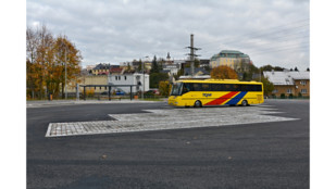 Bílovec má autobusové nádraží třetího tisíciletí s prvky smart city
