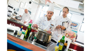 Ostravští studenti soutěží o titul Svačina roku