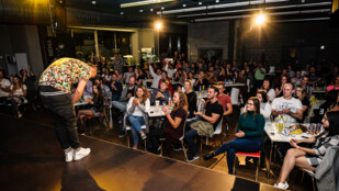 Kavárnu U6 roztančí Electro Swing Fever Ostrava