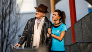 ADRA Ostrava hledá nové dobrovolníky k seniorům v domácnostech