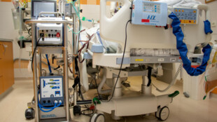 Nové ECMO pořídila FN Ostrava díky dotaci Moravskoslezského kraje