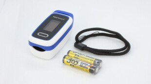 Neinvazivní metoda měření – pulzní oxymetrie. Pořiďte si oxymetr domů