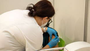 Očkovací centrum Černá louka bude fungovat i o víkendu