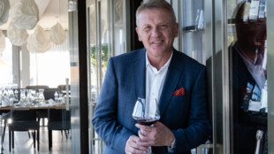 Zbigniew Czendlik míří na Lanternu, ochutnejte jeho Farskou kuchařku