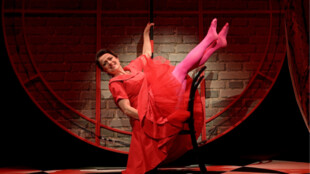 Muzikálové monodrama Andrewa L. Webbera Líp se loučí v neděli nabízí další velkou roli Haně Fialové