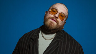 Pop s duší: Teddy Swims na Colours of Ostrava v české premiéře