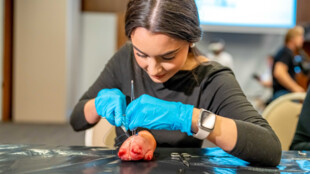 AGEL JOB 2025 představí nové generaci zdravotníků moderní medicínu