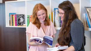 Studijní program Mezinárodní obchod získal akreditaci na maximální dobu