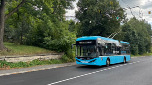 Novoveská ulice v Ostravě už je průjezdná. O dva měsíce dříve, než bylo v plánu