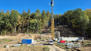 Výstavba malé vodní nádrže Rakovec, významná investice do bezpečnosti i krajiny, byla zahájena