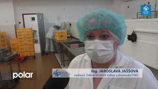 Dobrovolníci pomáhají zajistit plynulý chod kuchyně FN Ostrava