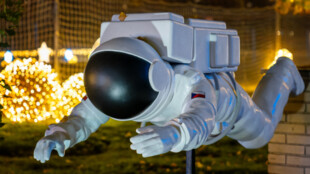 Světelný vesmír / výstava v DOV