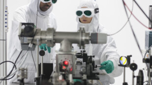 Lasery a vesmír: Když světlo dobývá kosmos